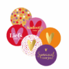 6 felgekleurde stickers in roze, oranje, paars, goud, rood met diverse teksten